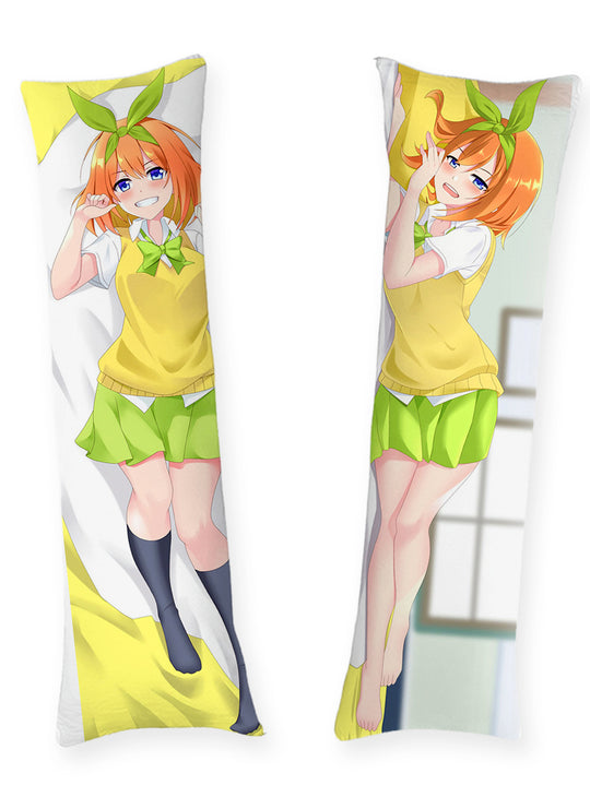 Yotsuba Nakano gelber Pullunder Dakimakura