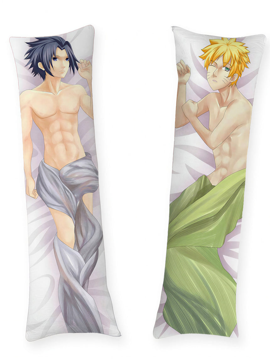 Sasuke mit Naruto Dakimakura